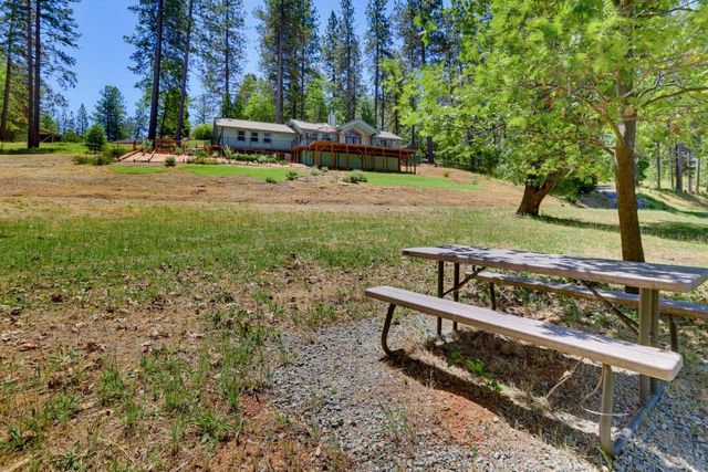 11456 Mirror Lake Ct, Grass Valley, CA 95945