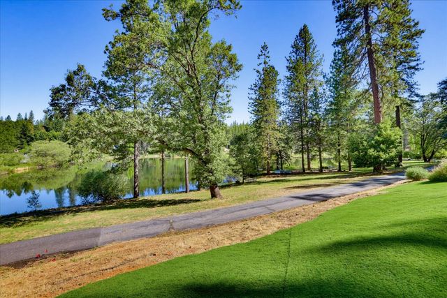 11456 Mirror Lake Ct, Grass Valley, CA 95945
