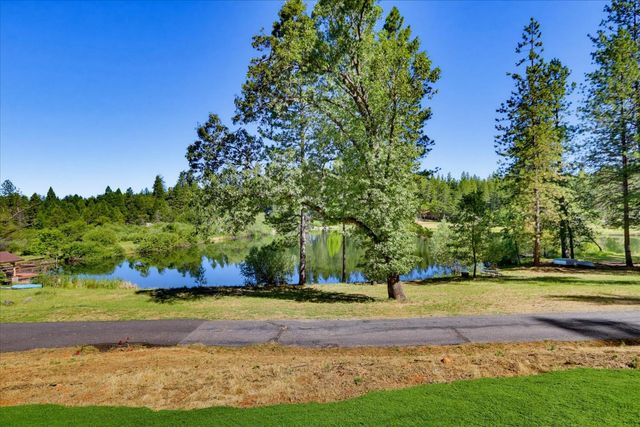 11456 Mirror Lake Ct, Grass Valley, CA 95945