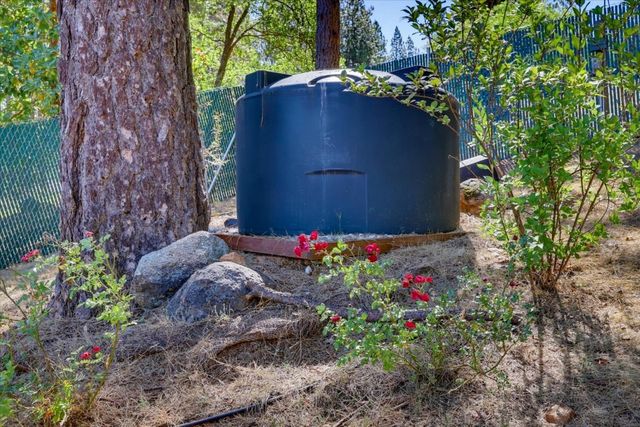 11456 Mirror Lake Ct, Grass Valley, CA 95945