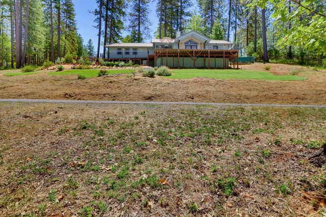 11456 Mirror Lake Ct, Grass Valley, CA 95945