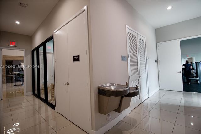 3435 W 105th Pl 0, Hialeah, FL 33018