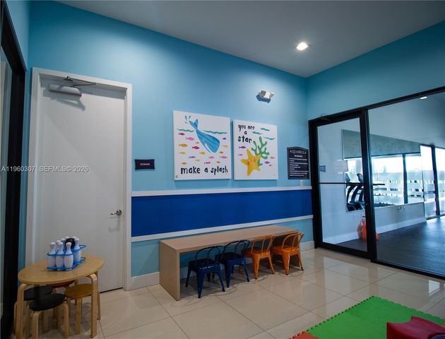 3435 W 105th Pl 0, Hialeah, FL 33018