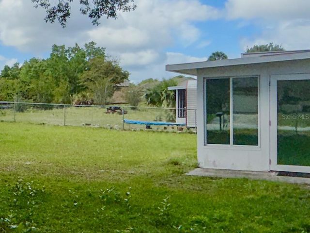 301 OAK TRACK DRIVE, Ocala, FL 34472