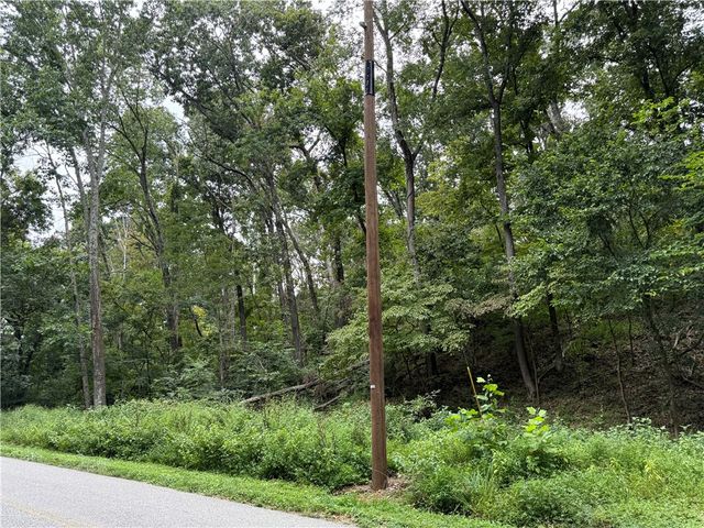 Hilltop Drive, Rogers, AR 72756