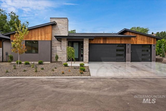 4667 N Collister Dr, Boise, ID 83703 property photo