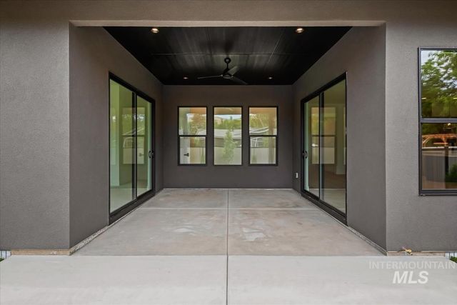 4667 N Collister Dr, Boise, ID 83703