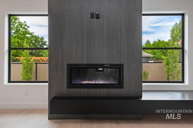 4667 N Collister Dr, Boise, ID 83703
