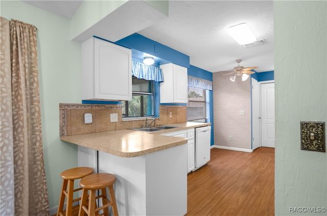 194 W Sugarberry Lane, Beverly Hills, FL 34465