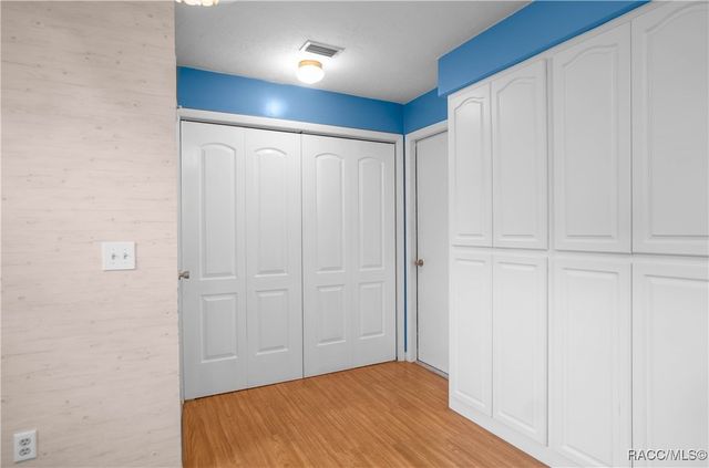 194 W Sugarberry Lane, Beverly Hills, FL 34465