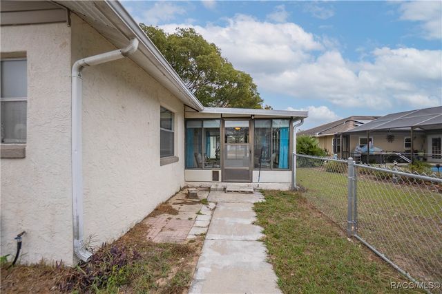 194 W Sugarberry Lane, Beverly Hills, FL 34465