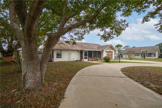 194 W Sugarberry Lane, Beverly Hills, FL 34465