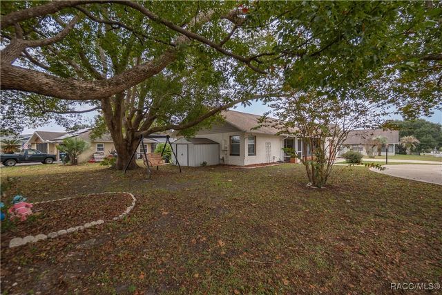 194 W Sugarberry Lane, Beverly Hills, FL 34465