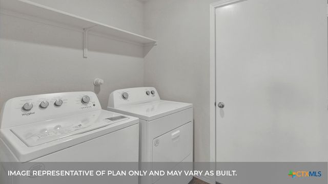 821 PRINCE ALBERT, Seguin, TX 78155
