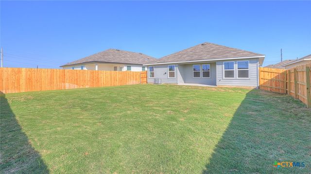 821 PRINCE ALBERT, Seguin, TX 78155