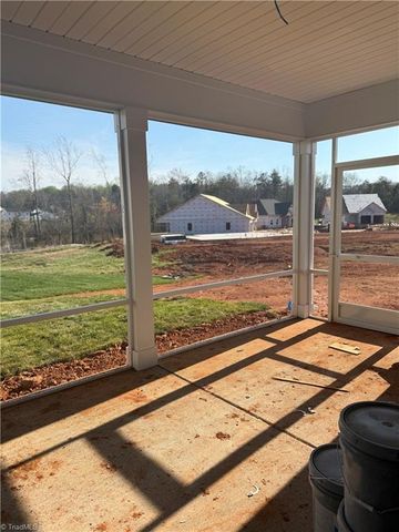 114 Lovefeast Drive, Advance, NC 27006