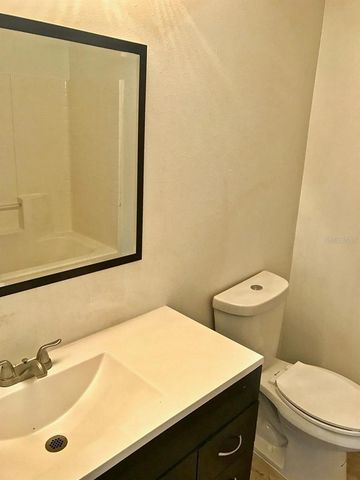 5600 BENTGRASS DRIVE 8-117, Sarasota, FL 34235