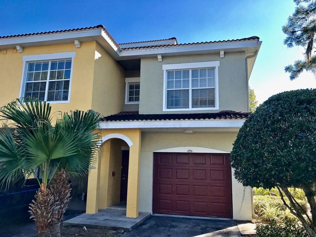 5600 BENTGRASS DRIVE 8-117, Sarasota, FL 34235