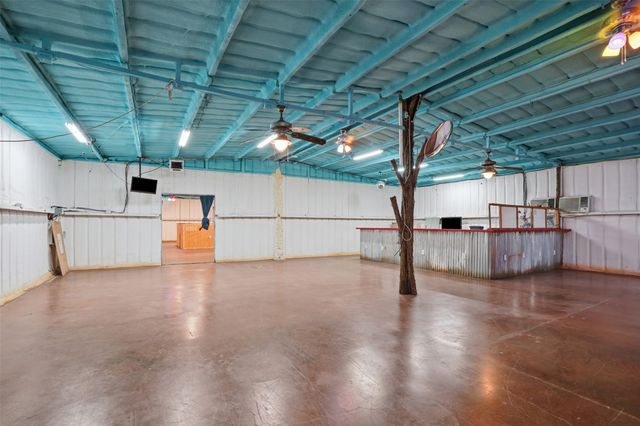 435 Gene Lee Road, Mineral Wells, TX 76067