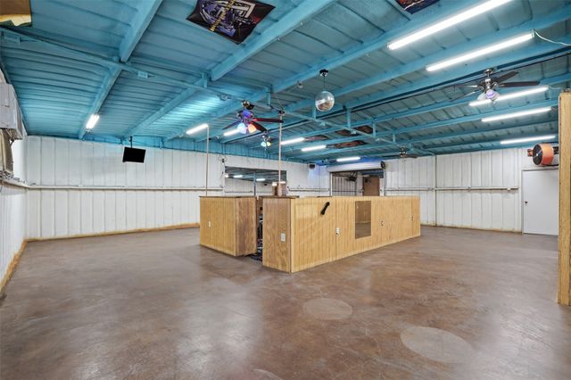 435 Gene Lee Road, Mineral Wells, TX 76067