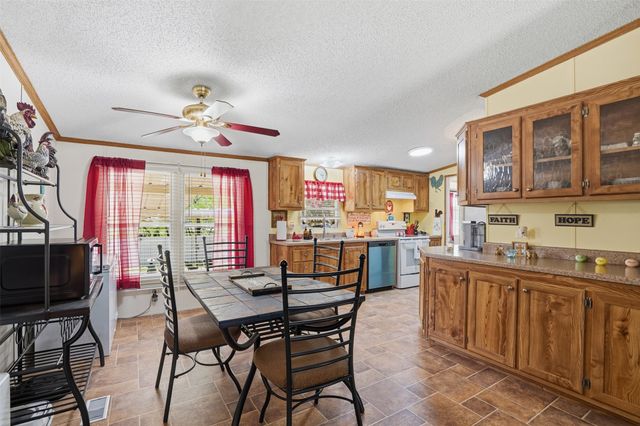 435 Gene Lee Road, Mineral Wells, TX 76067