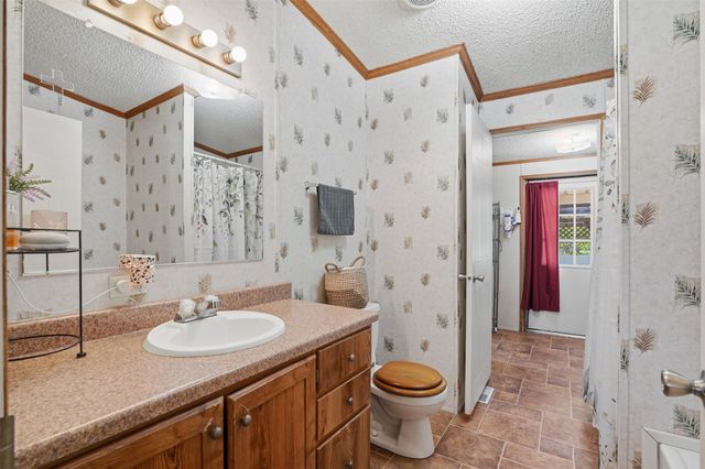 435 Gene Lee Road, Mineral Wells, TX 76067