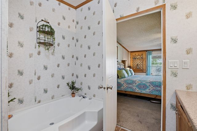 435 Gene Lee Road, Mineral Wells, TX 76067
