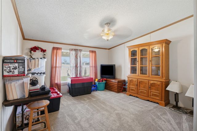 435 Gene Lee Road, Mineral Wells, TX 76067