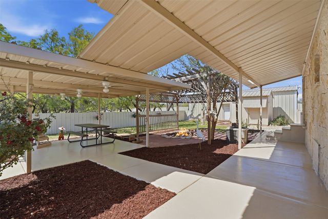 435 Gene Lee Road, Mineral Wells, TX 76067