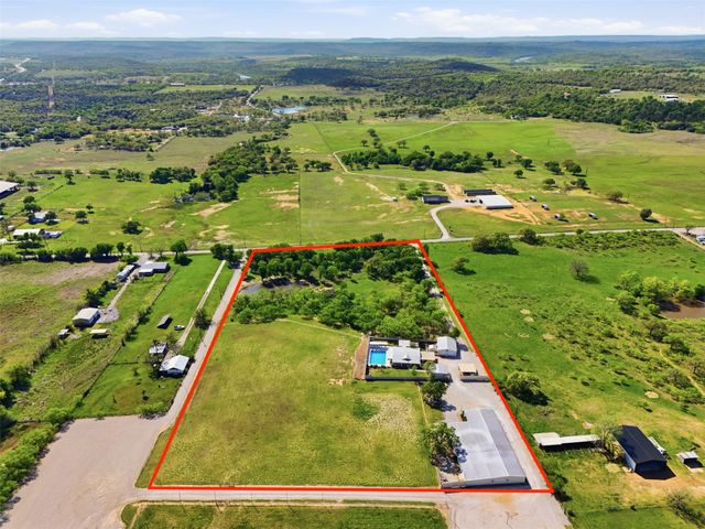 435 Gene Lee Road, Mineral Wells, TX 76067