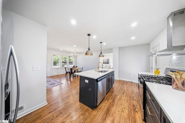 14 Dunlap Drive, Greenville, SC 29605
