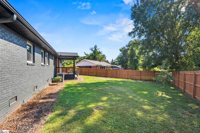 14 Dunlap Drive, Greenville, SC 29605