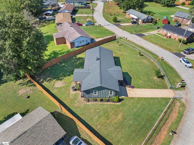 14 Dunlap Drive, Greenville, SC 29605