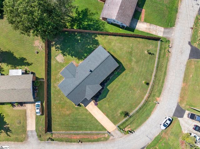 14 Dunlap Drive, Greenville, SC 29605