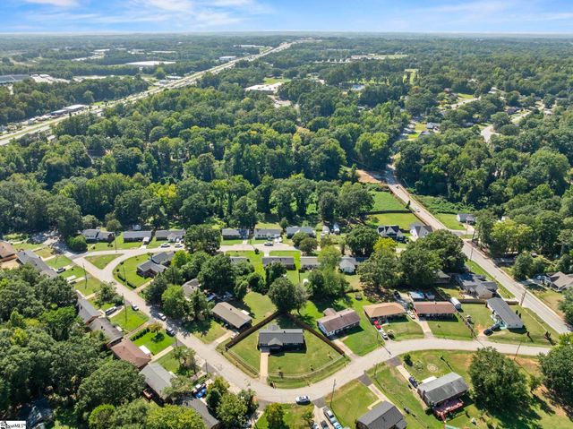 14 Dunlap Drive, Greenville, SC 29605