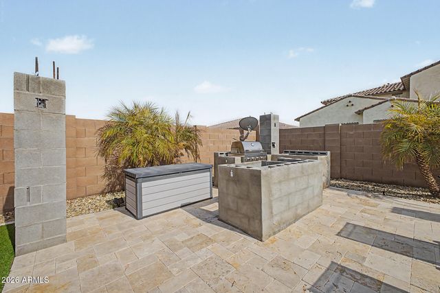18401 W FULTON Street, Goodyear, AZ 85338