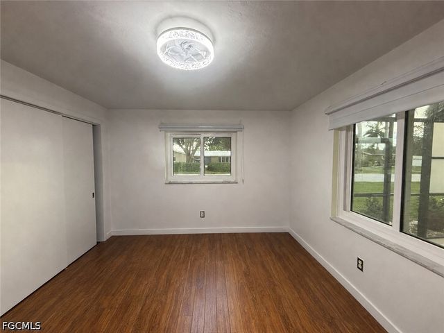 5098 Northampton DR, Fort Myers, FL 33919