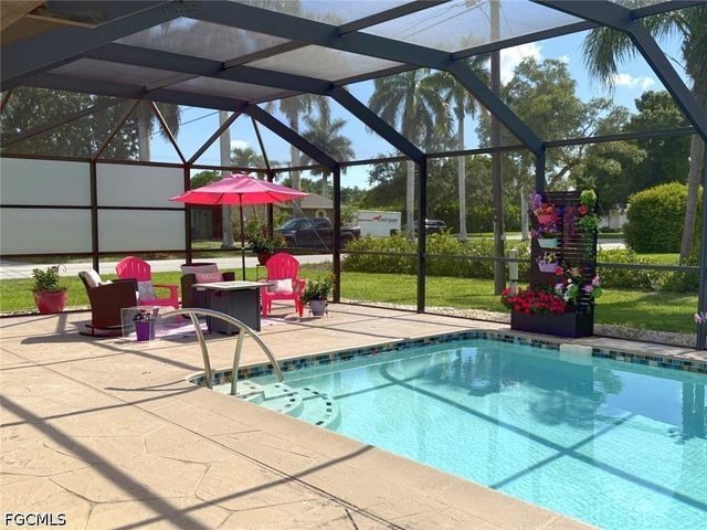 5098 Northampton DR, Fort Myers, FL 33919
