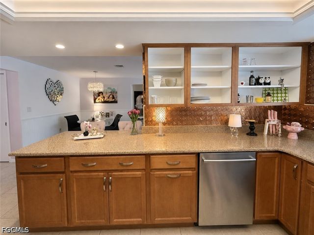 5098 Northampton DR, Fort Myers, FL 33919