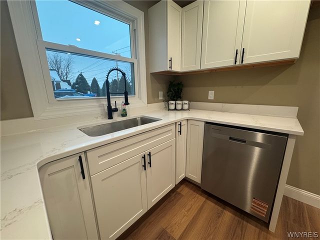 95 Reserve Road, West Seneca, NY 14224