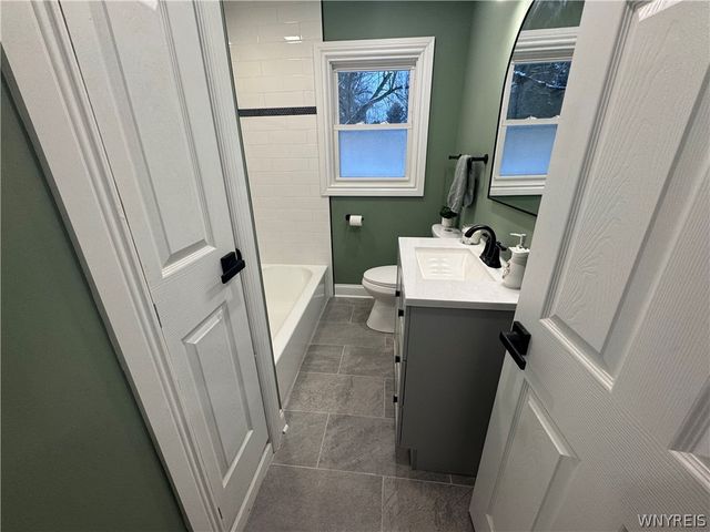 95 Reserve Road, West Seneca, NY 14224