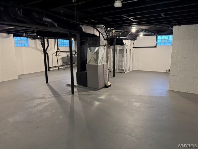 95 Reserve Road, West Seneca, NY 14224