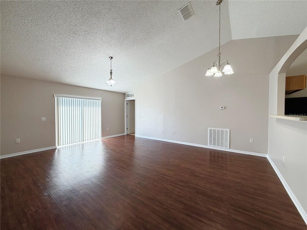 Image 15 of property listing at 1914 MANATEE COURT, Kissimmee, FL 34759