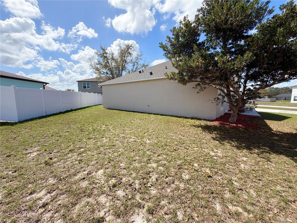 Image 35 of property listing at 1914 MANATEE COURT, Kissimmee, FL 34759