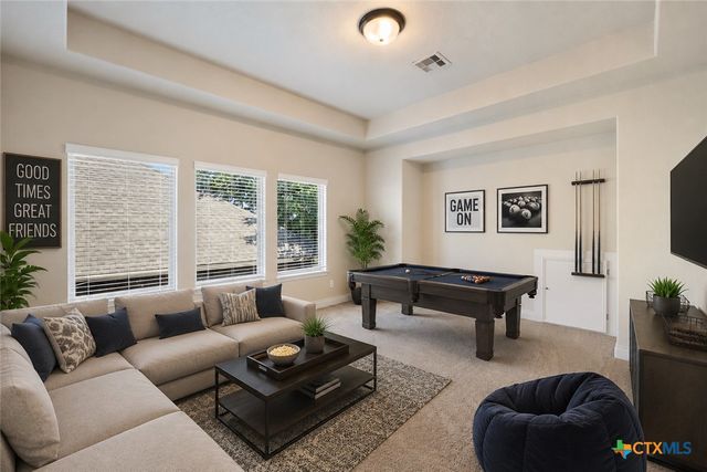 657 Vale Court, New Braunfels, TX 78132