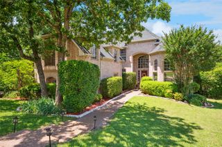 2305 Creekedge Court, Corinth, TX 76210