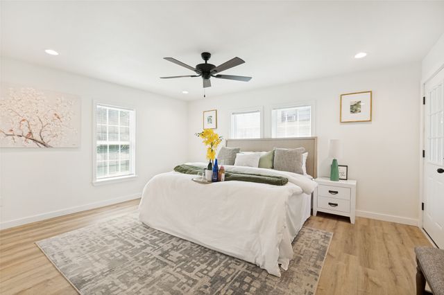 203 S Waxahachie Street, Mansfield, TX 76063