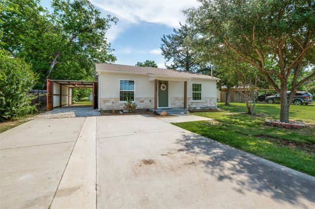 203 S Waxahachie Street, Mansfield, TX 76063
