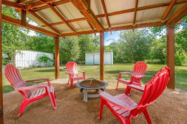 203 S Waxahachie Street, Mansfield, TX 76063
