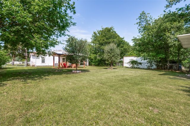 203 S Waxahachie Street, Mansfield, TX 76063